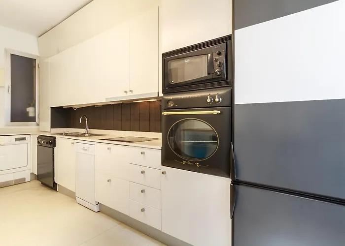 Muy Luminoso A 5 Min Del Centro De Apartment Bilbao