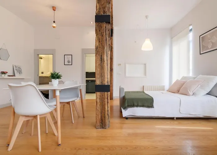 Muy Luminoso A 5 Min Del Centro De Bilbao