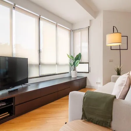 Bright Stay Bilbao بلباو
